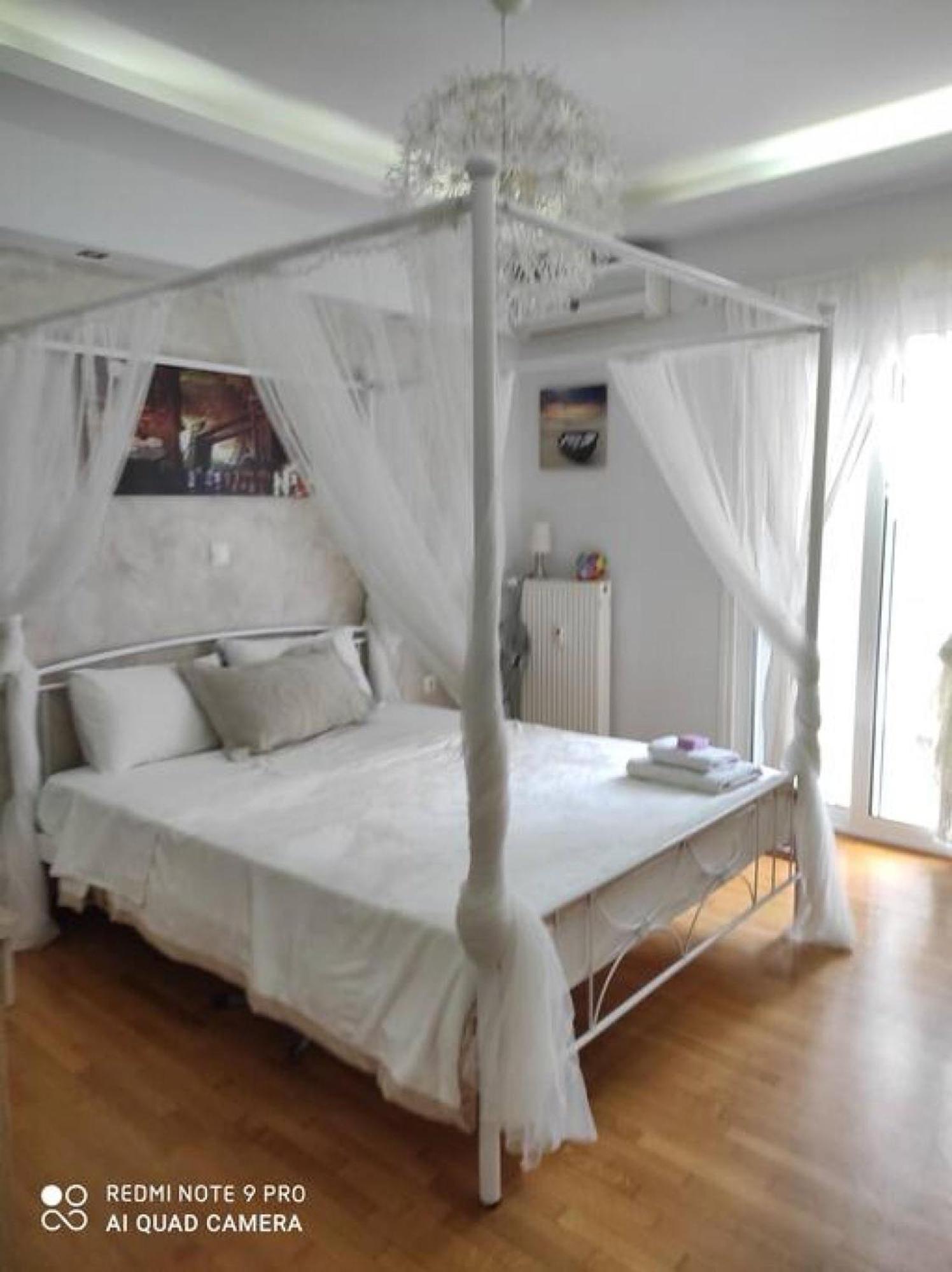 One Block From The Sea Family House At Floisvos Apartment Athens